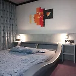 Vulture Gæstehus 2*